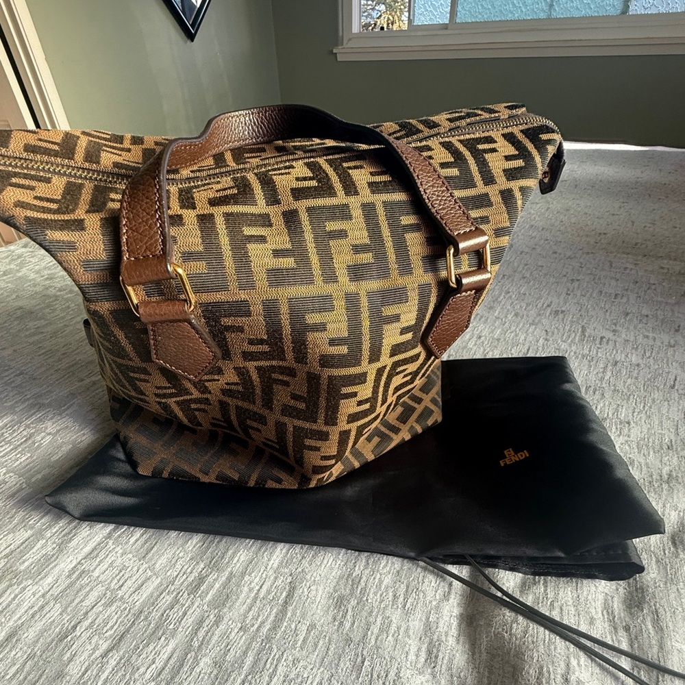 FENDI ZUCCA CANVAS & LEATHER HANDLES EUC
